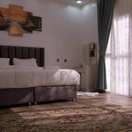 Alshuruq Stay Al Ḩamrāʼ Exteriör bild